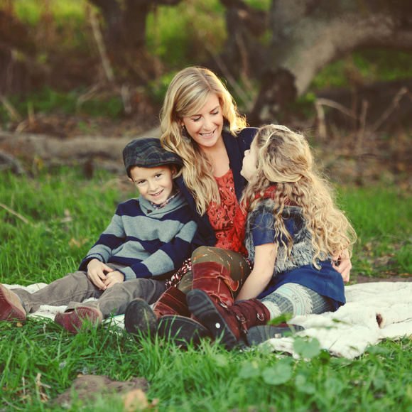 Meet your Posher, Beth - Picture 2 of 8